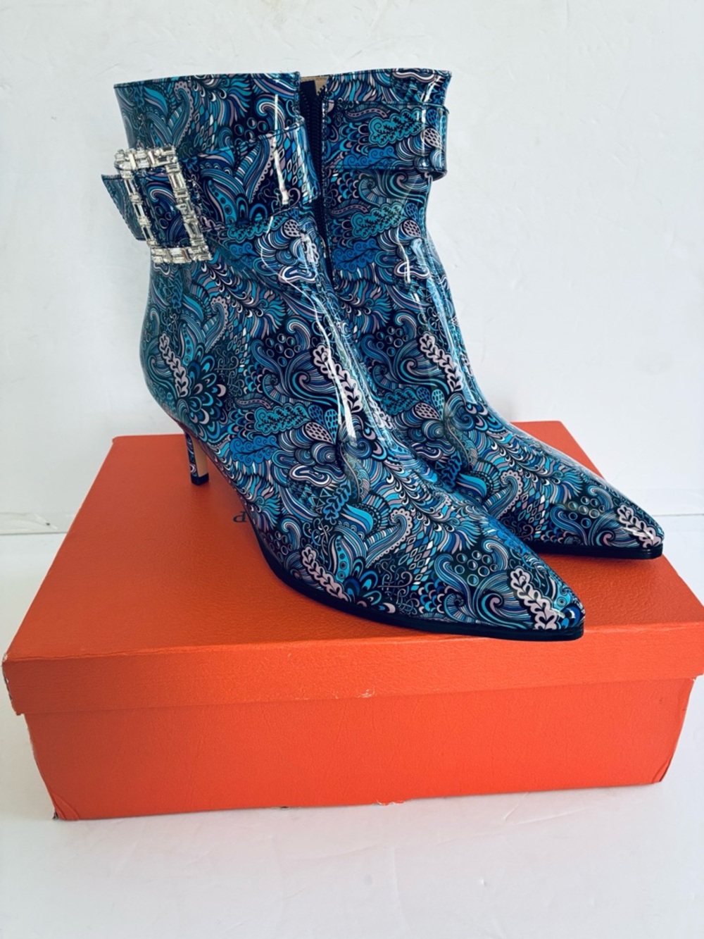 Women’s Blue Paisley Pointed-Toe Ankle Boot with Bling Style Buckle Size 9 NEW - Picture 10 of 10